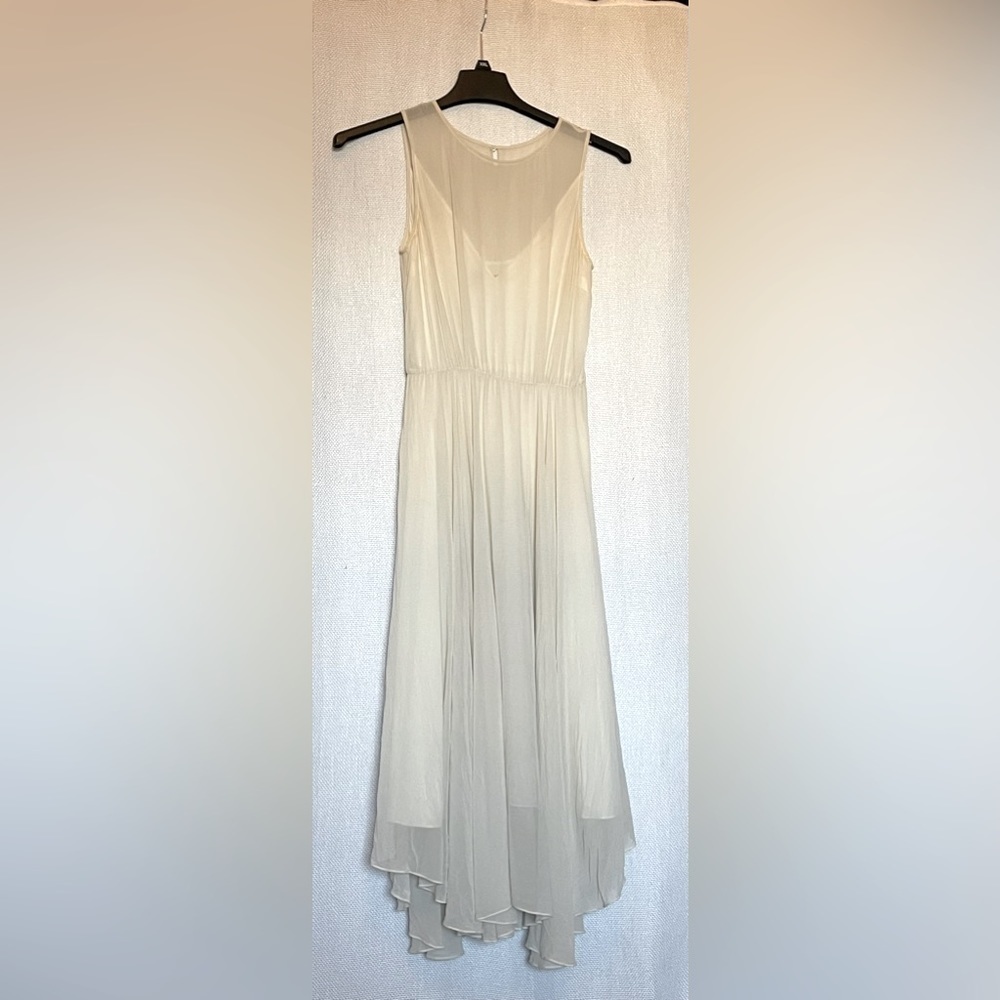 Obakki 100% silk gown